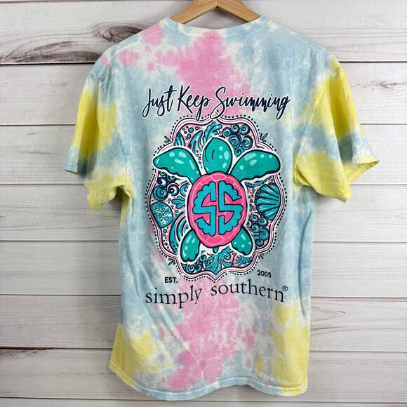 Simply‎ Southern Women's Tie Dye Short Sleeve Tee Just Keep Swimming Size Large - Picture 1 of 7